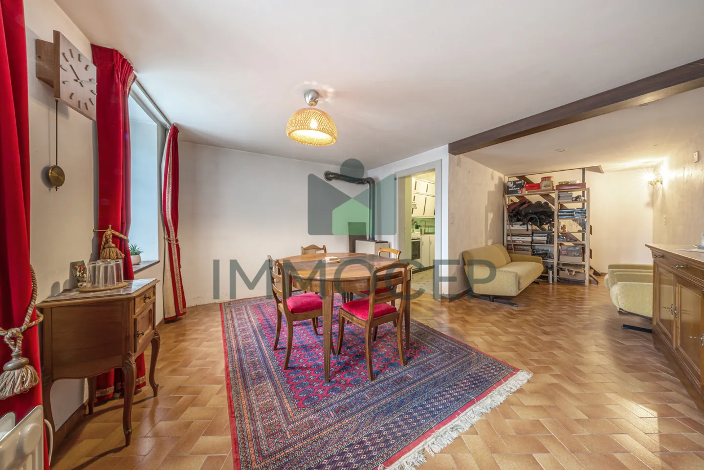 Maison de Village Charmante à Rénover - Photo 1 sur 9