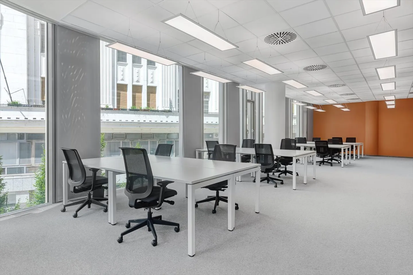 Accesso tutto incluso a spazi per uffici professionali per 15 persone presso Regus Spoom Oerlikon - Foto 1 di 9