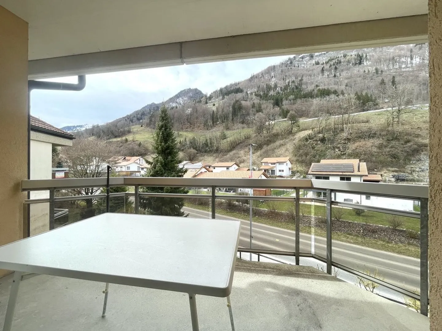 2,5-Zimmer-Wohnung für CHF 1150.-/Monat inklusive Nebenkosten - Foto 4 von 6