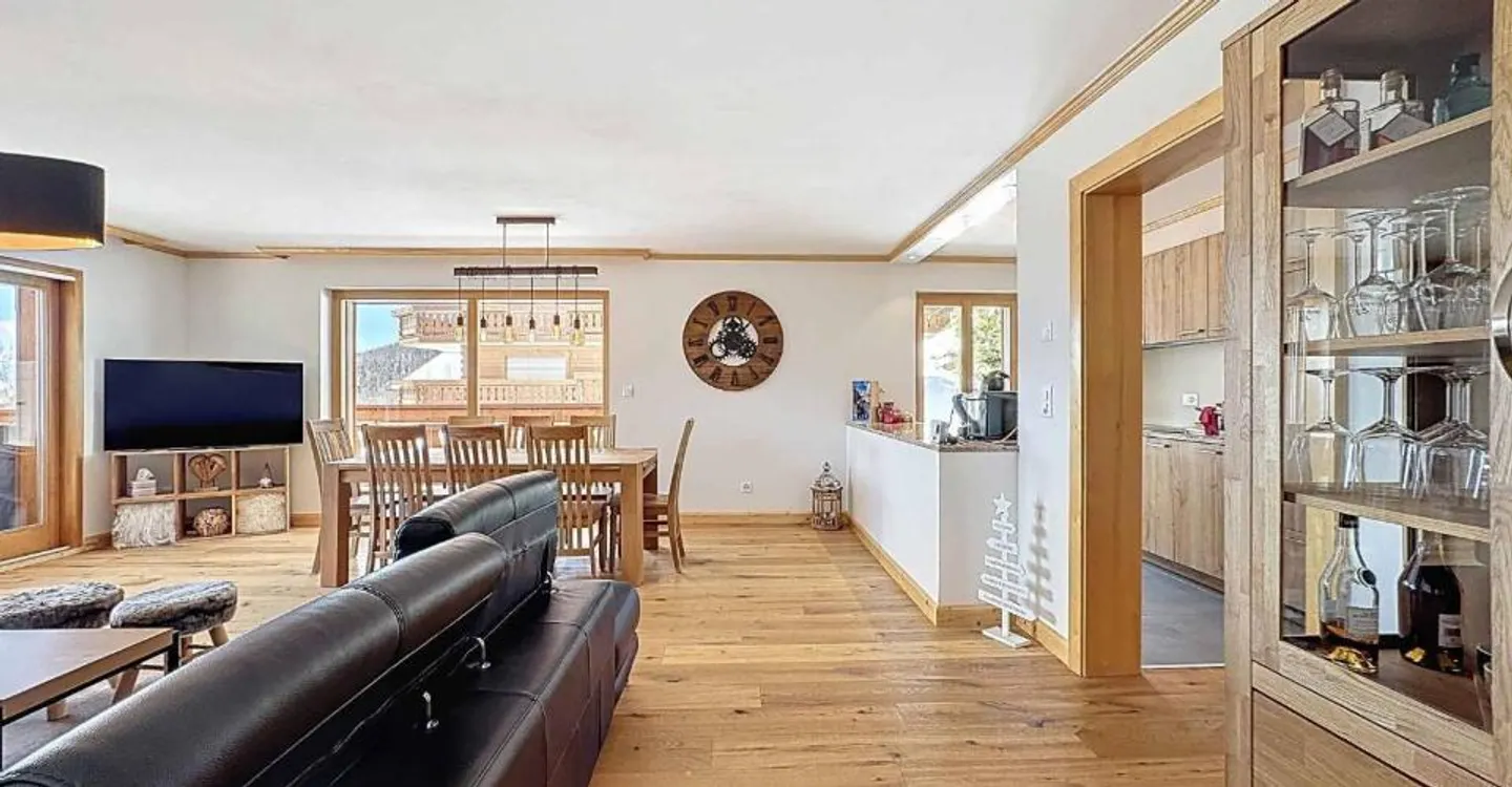 Magnificent 4.5-room apartment with garden and beautiful view - Photo 6 of 11