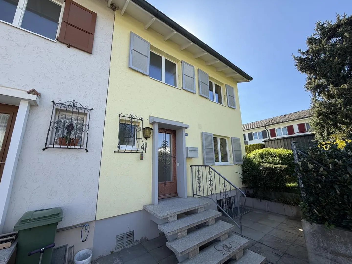 casa a schiera angolare ristrutturata di 4,5 stanze - Foto 2 di 12
