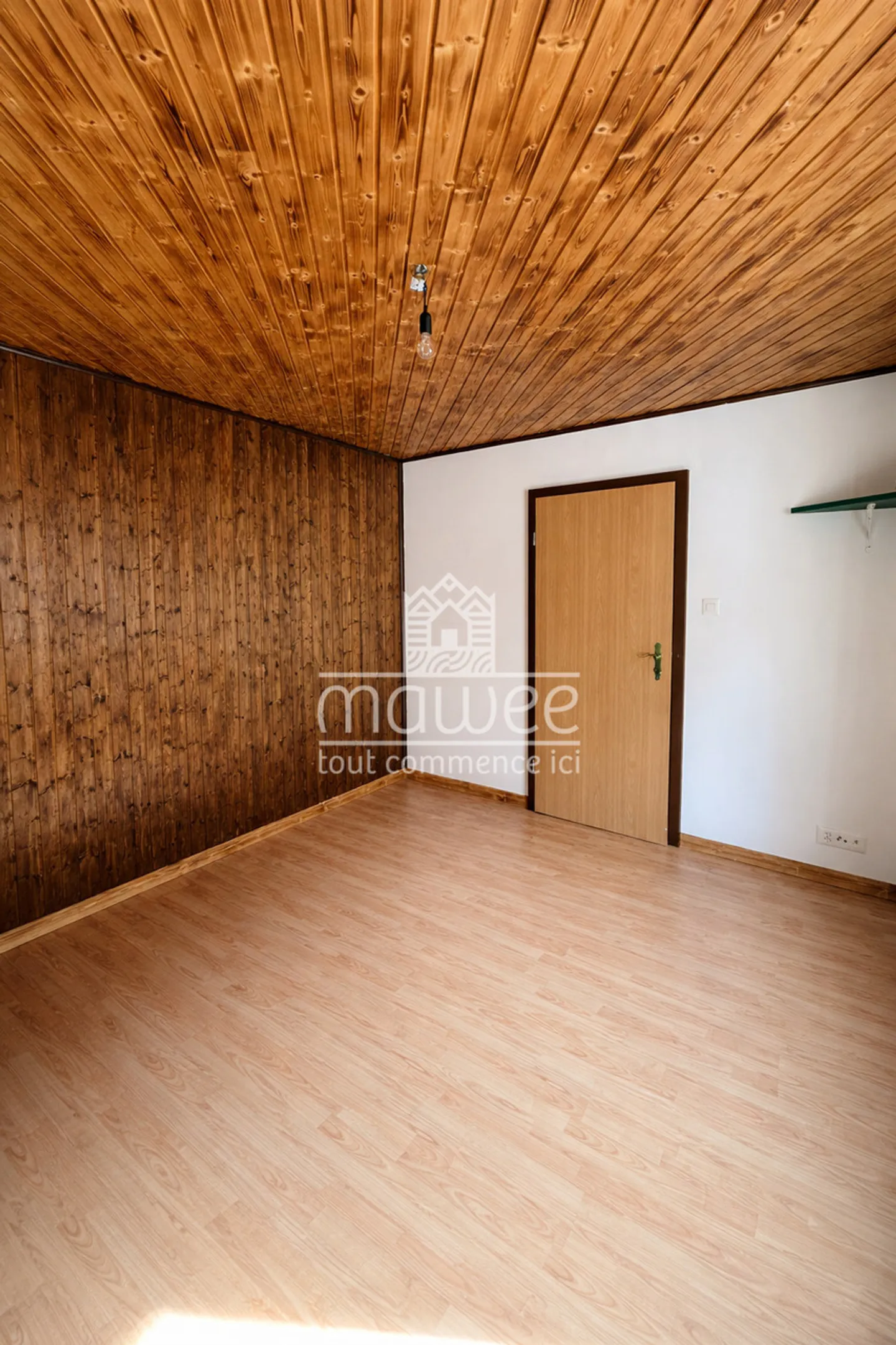 Charming 2.5-room apartment ideally located - Photo 3 of 8