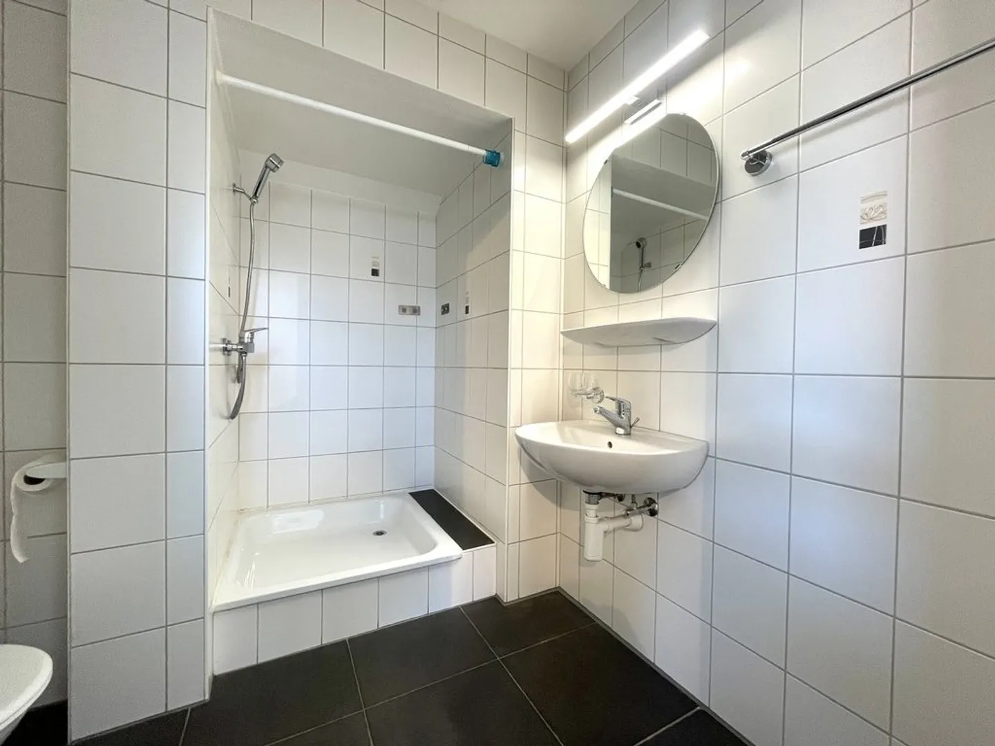 2.5 room apartment at CHF 1140.-/month including charges - Photo 5 of 6