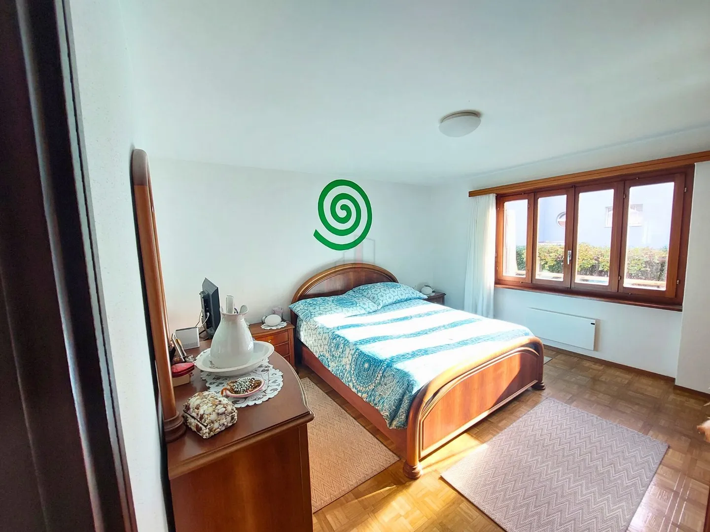 NEW PRICE!!! UNIQUENESS AND PRIVACY, WITH A BEAUTIFUL GARDEN - Photo 6 of 10