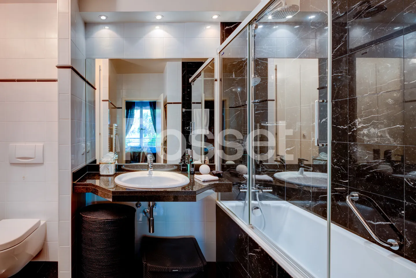 Elegant Apartment in Port-Choiseul - Photo 10 of 13