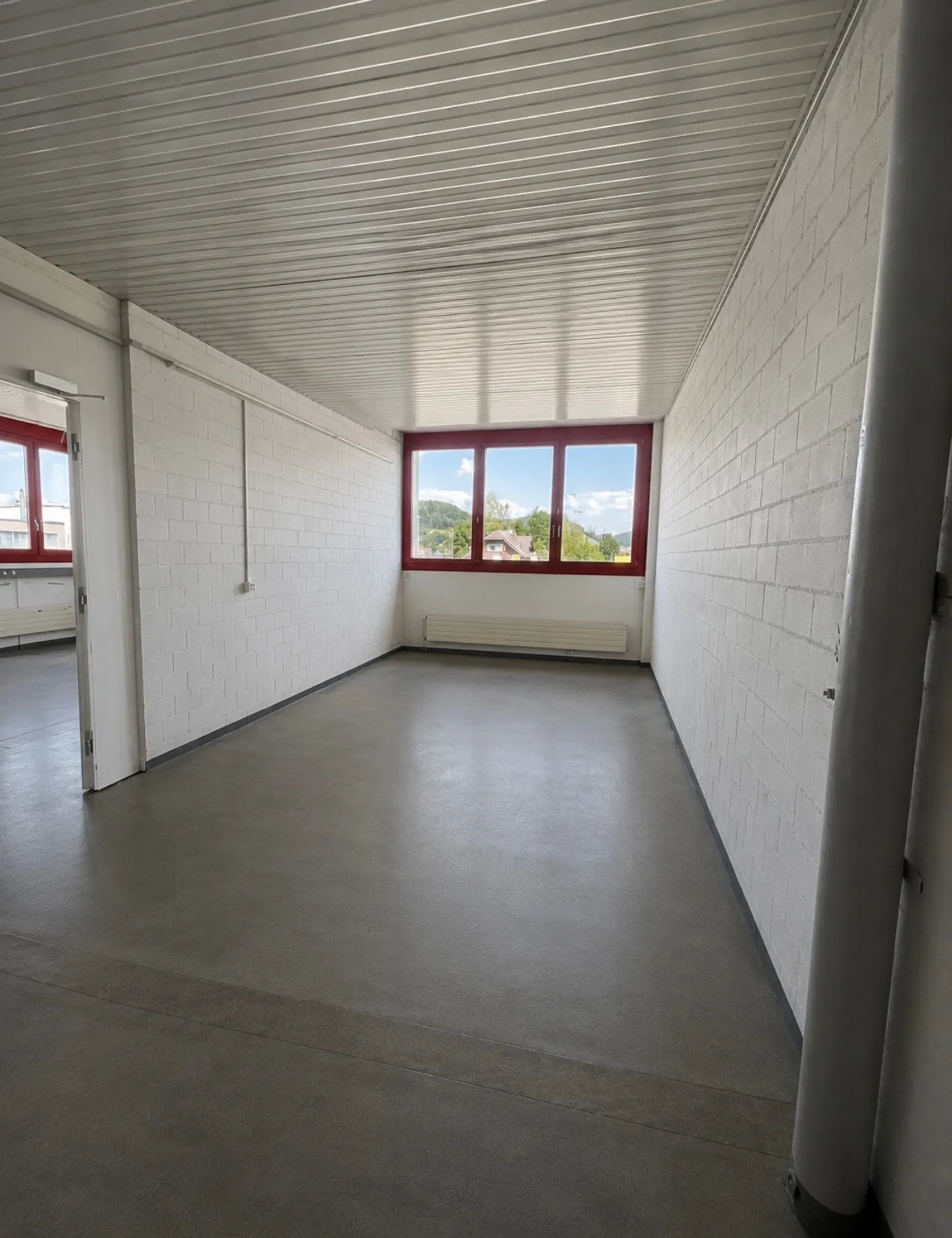 Large Warehouse Seeks Tenant - Photo 5 of 8