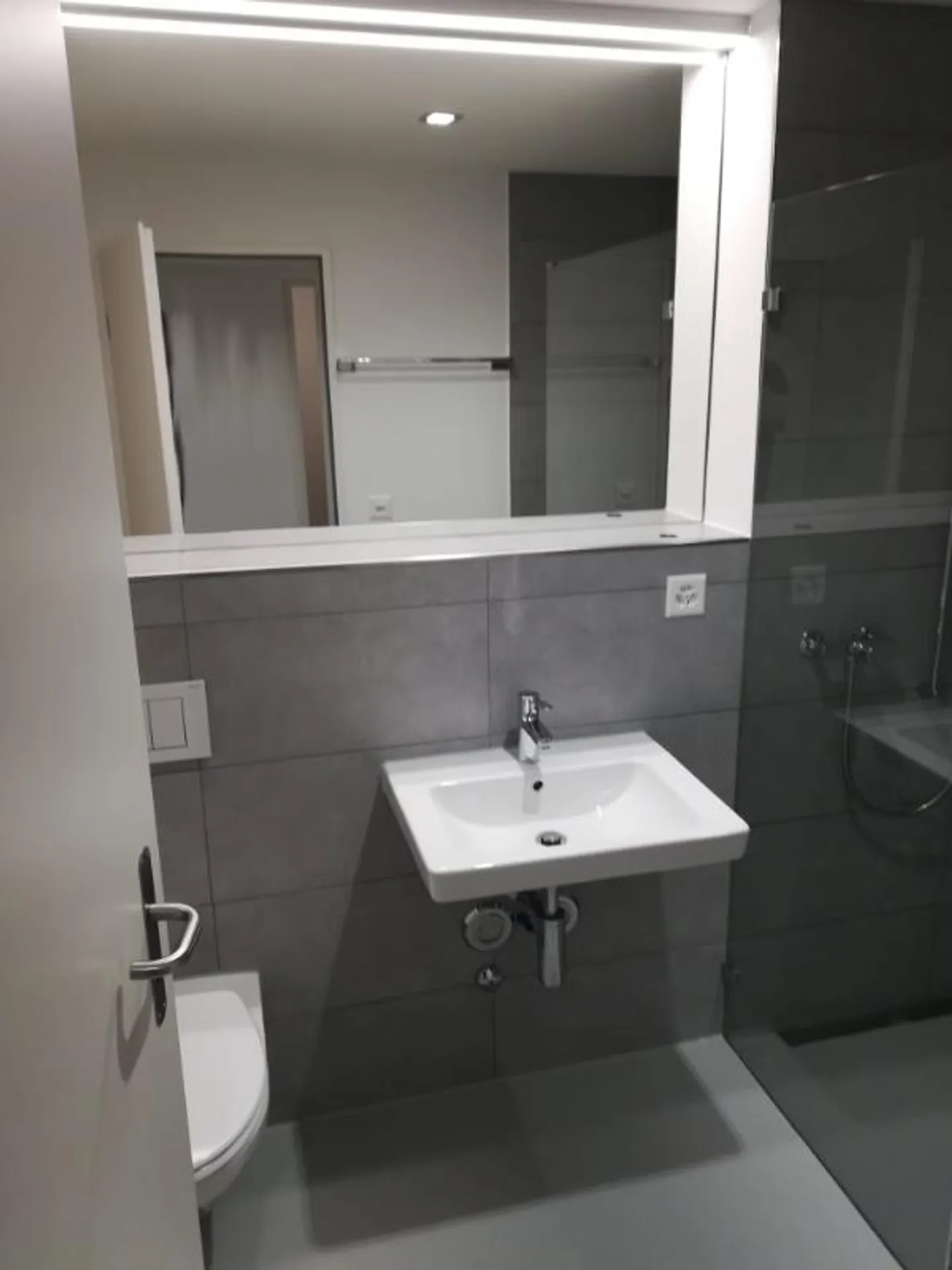 Residential building for sale - Photo 3 of 9