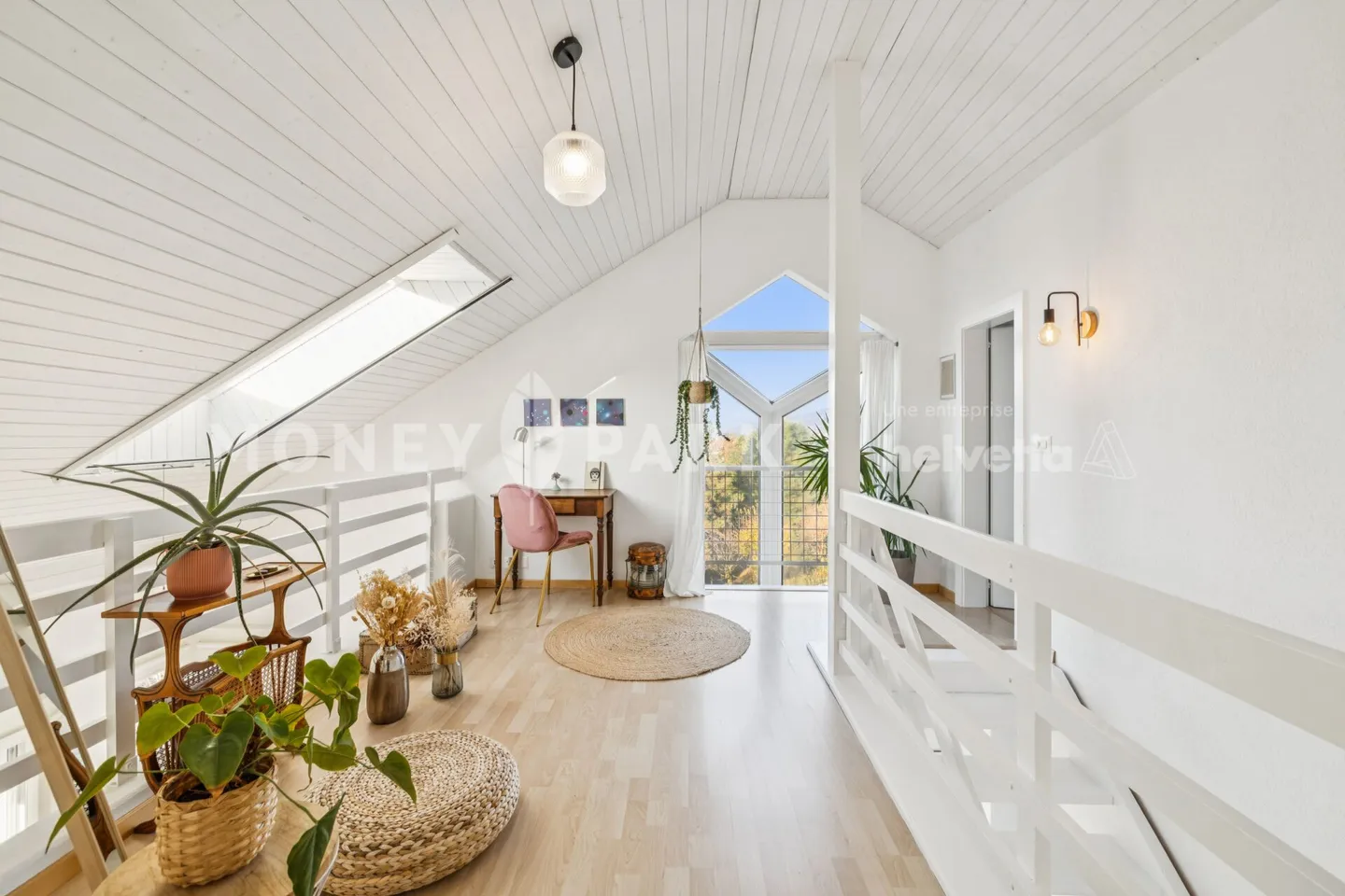 Villa familiale rénovée avec vue panoramique sur le lac et les Alpes - Photo 5 sur 15