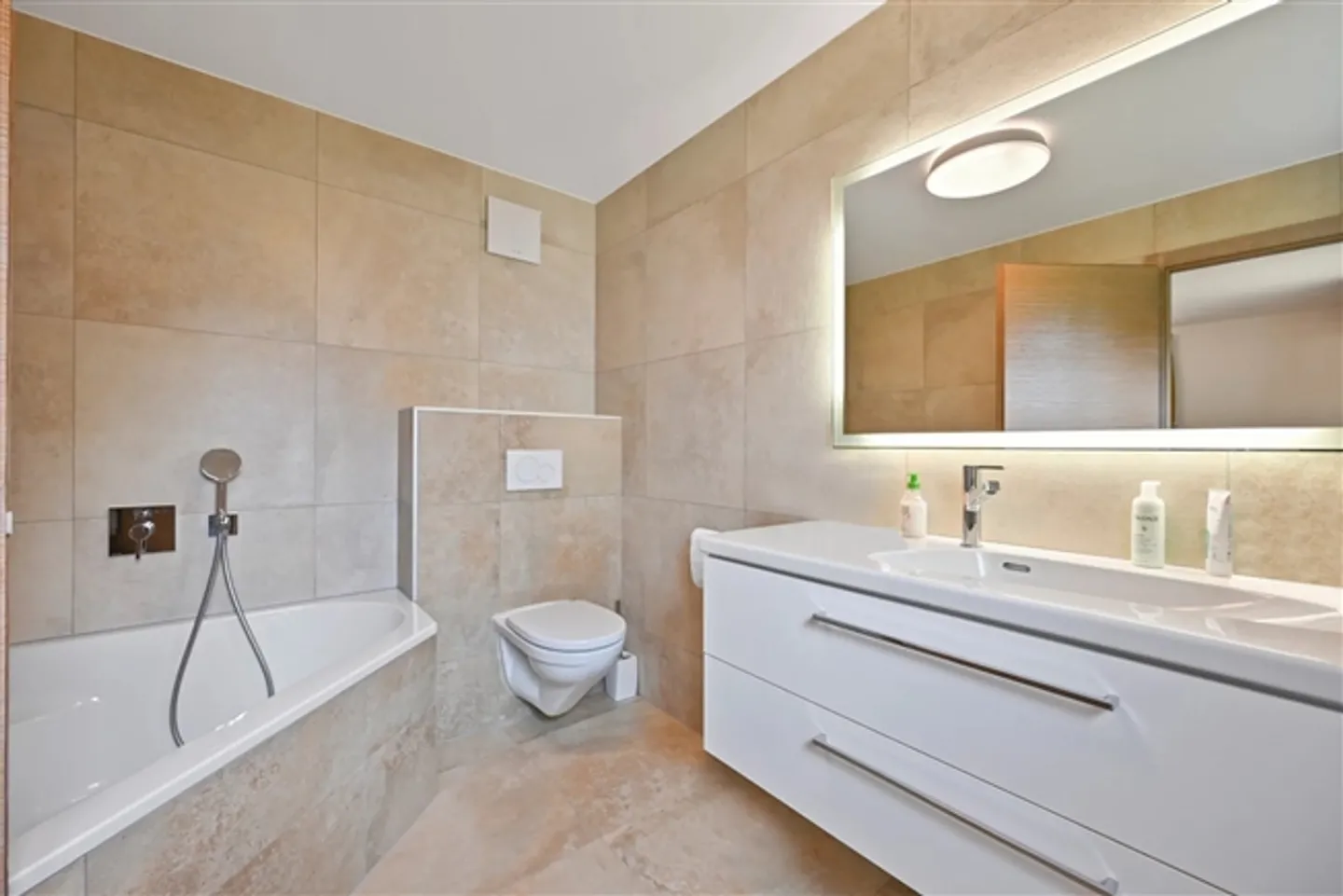 LUTRY – PROPRIÉTÉ PRIVÉE EXCLUSIVE! - Photo 13 sur 13