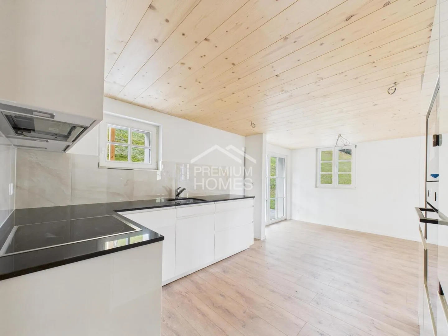 Kernsanierte Familienoase zum Verlieben - Foto 4 von 13