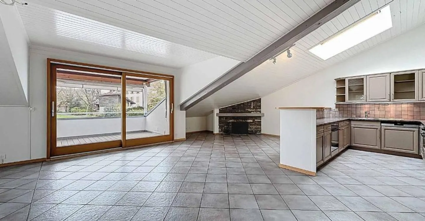 Appartement Charmant à Corsier - Photo 3 sur 12