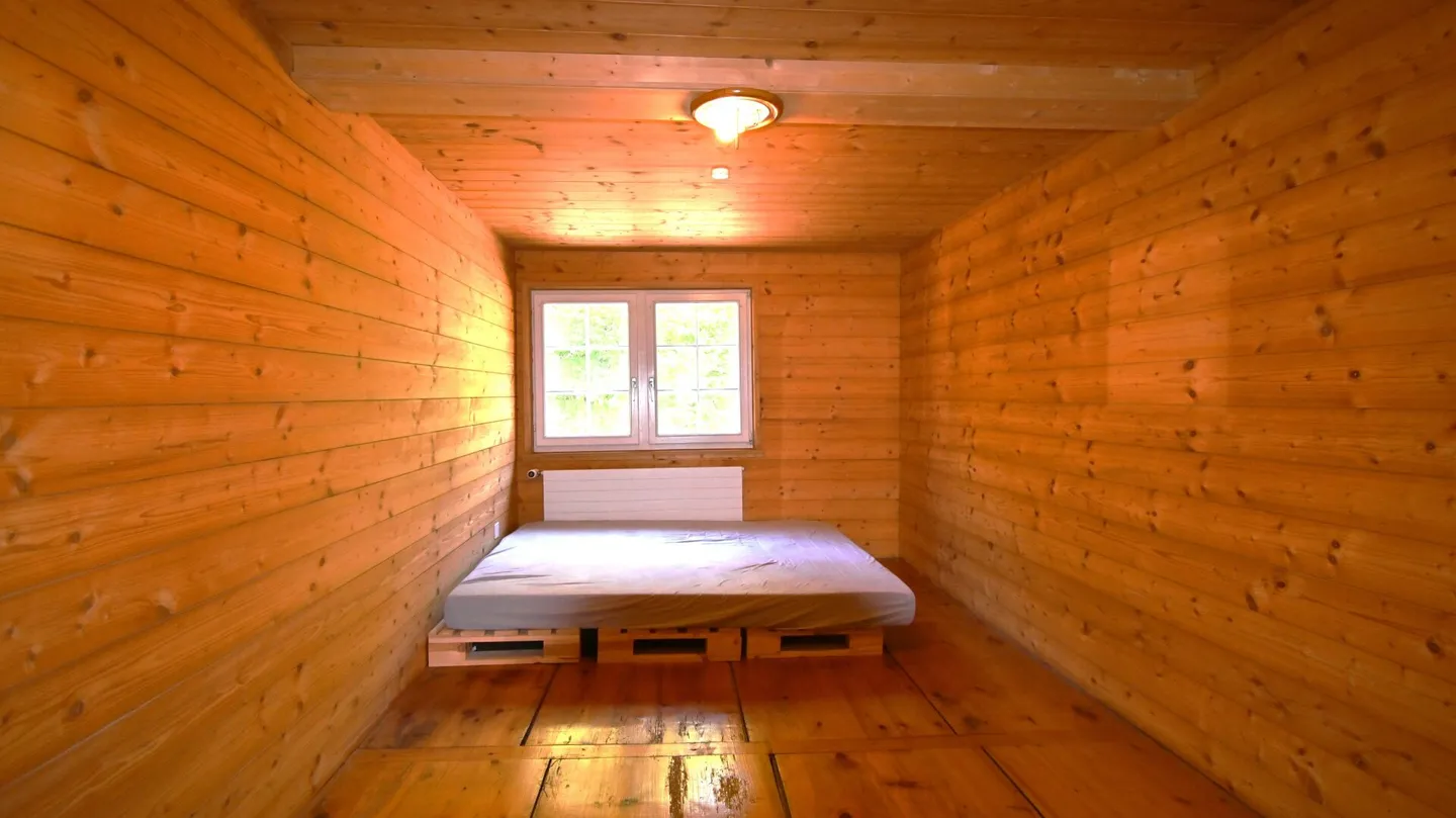 Vita di campagna in una casa indipendente e versatile con due appartamenti e spazi studio. - Foto 25 di 31