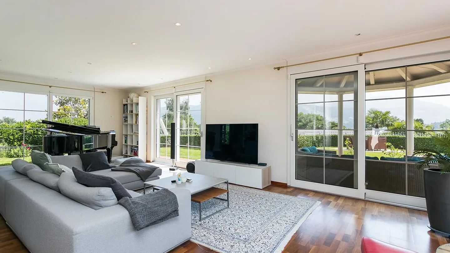 LAKEFIELD HOUSE | Risch - Photo 7 sur 11