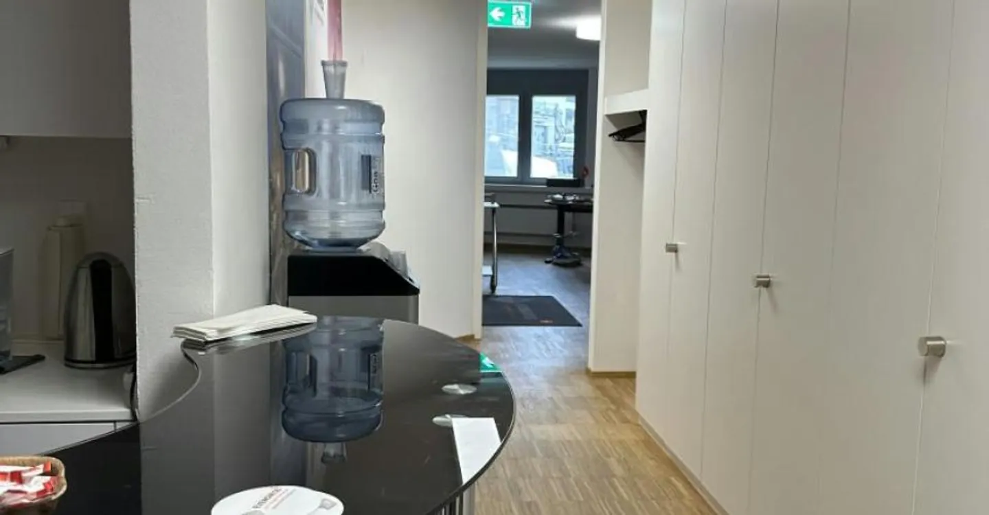 Charmantes Büro mit Seeblick - Foto 10 von 12