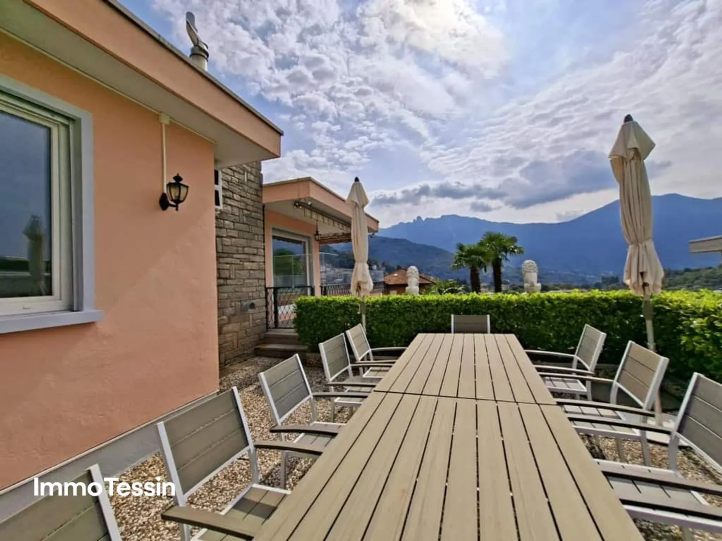 HIGHLIGHT: Elegant Villa with Pool & Large Garden just Minutes from Lugano and Lake Lugano - Photo 6 of 13
