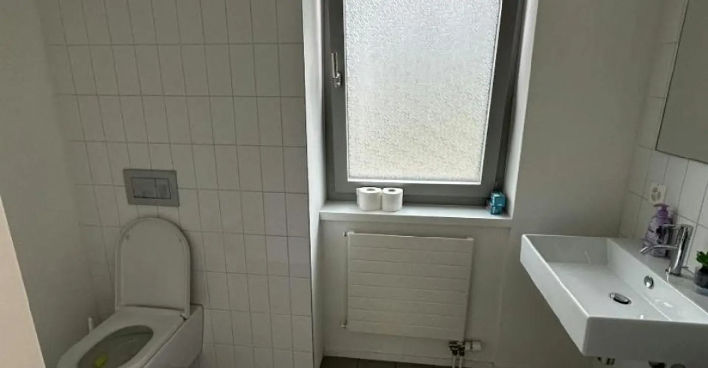 Charmantes Büro mit Seeblick - Foto 11 von 12