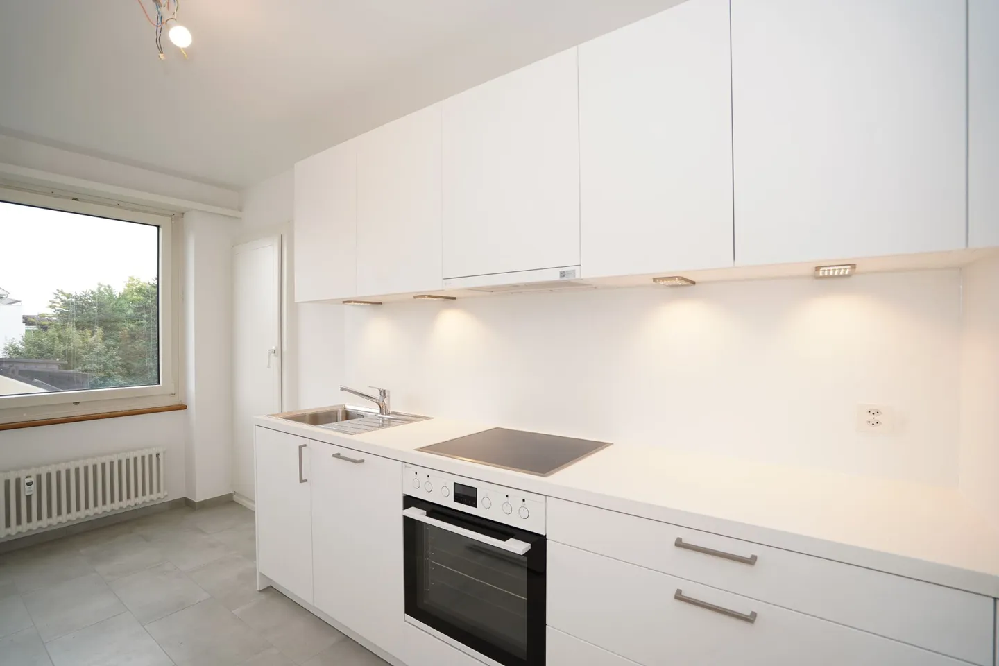 Appartamento moderno con 3 camere nel quartiere Iselin - Foto 1 di 8