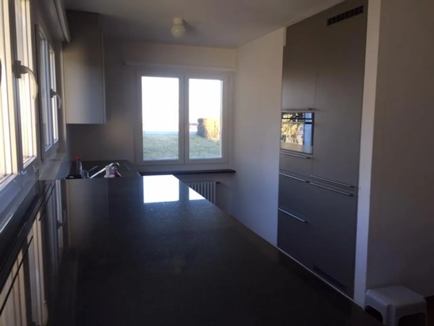 Casa unifamiliare al porto - Foto 3 di 15