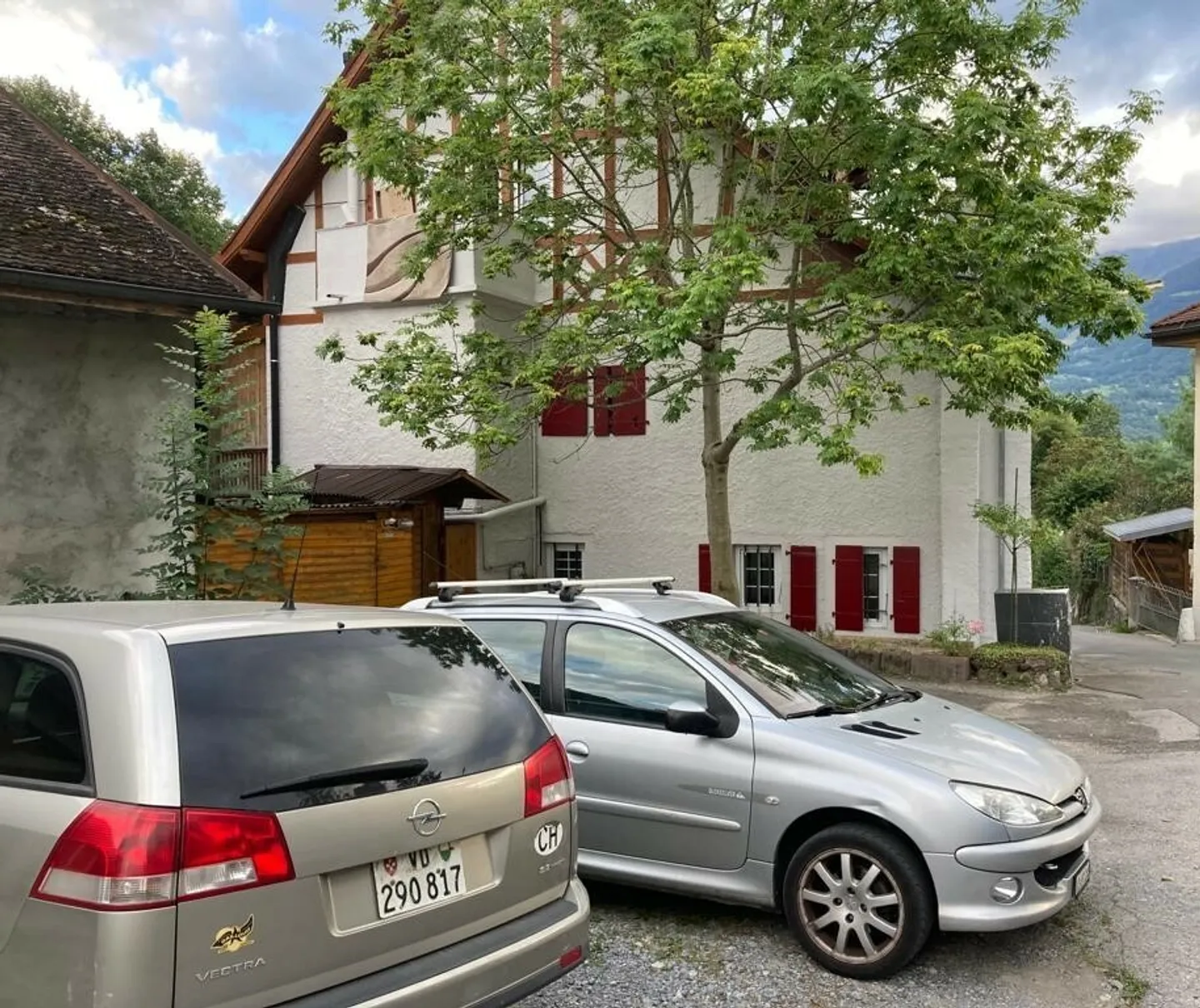 Gemischt genutztes Gebäude in Bex - Foto 5 von 6