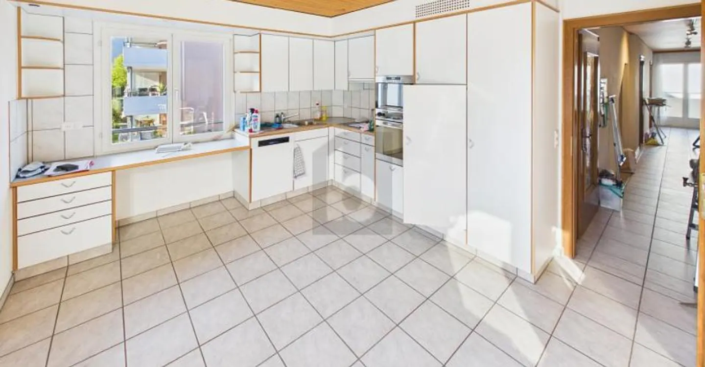 SPAZIOSO, LUMINOSO E BEN COLLEGATO - Foto 1 di 5