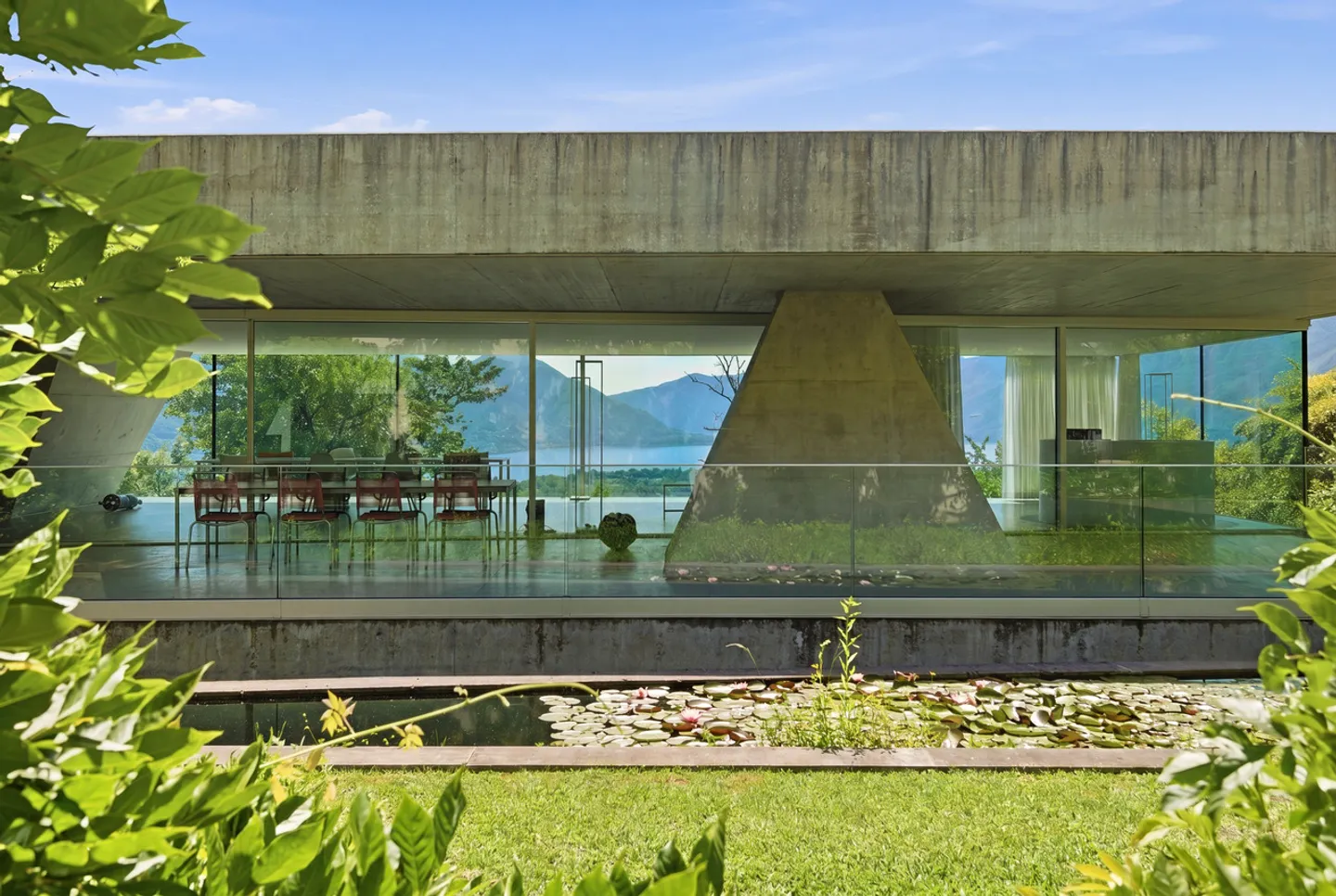 Stunning Villa with Lake View - Photo 2 of 25