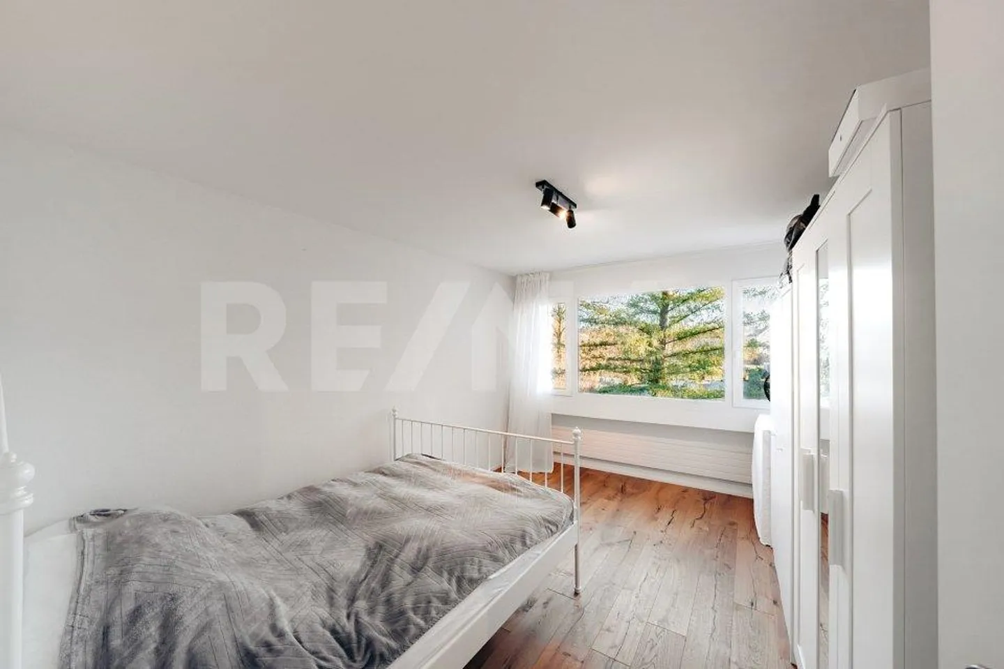 Vivere moderno e luminoso - Appartamento di 5,5 stanze appena ristrutturato a Kl... - Foto 10 di 13