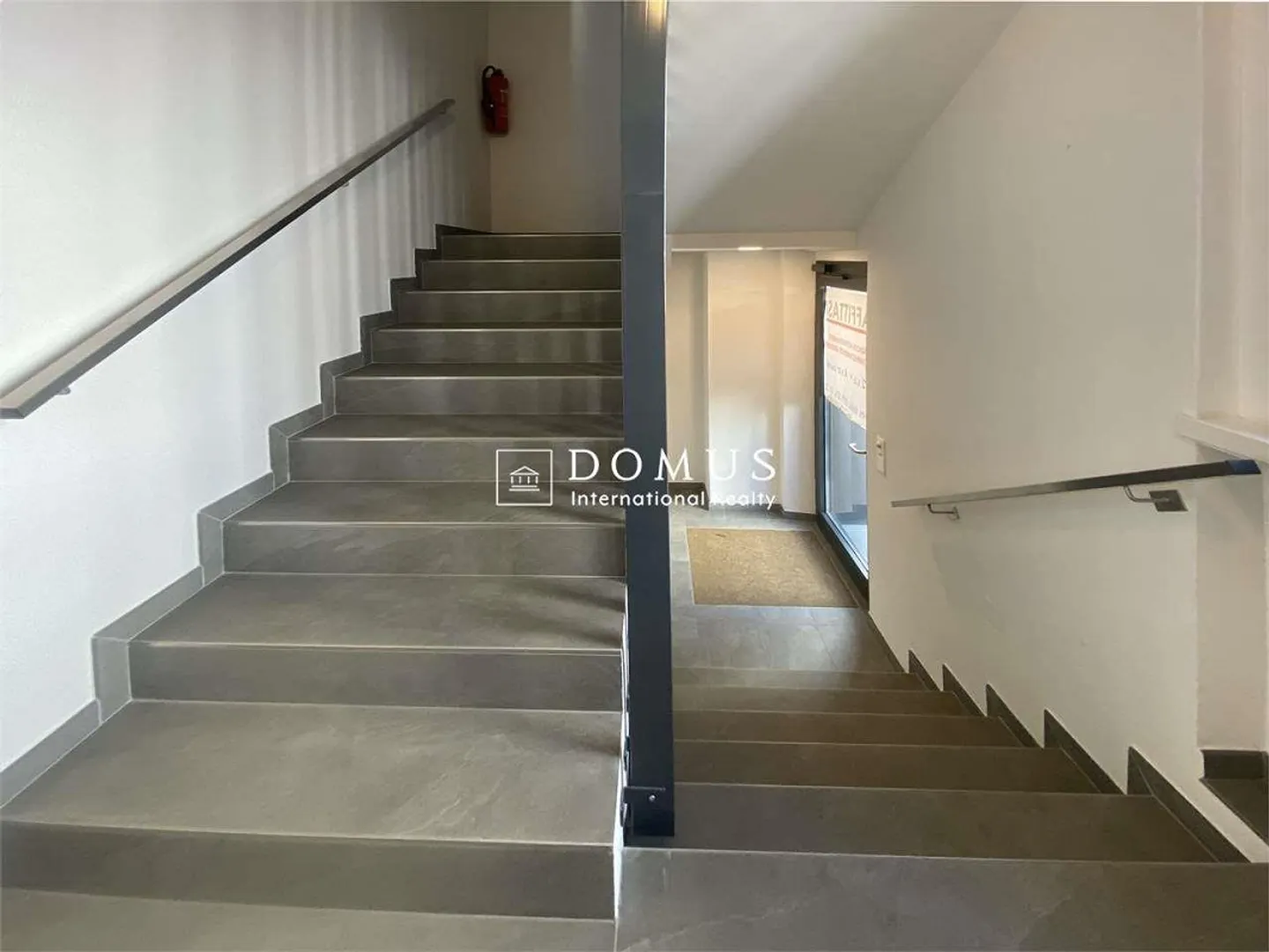 Income-generating building in the heart of Lugano - Photo 8 of 12