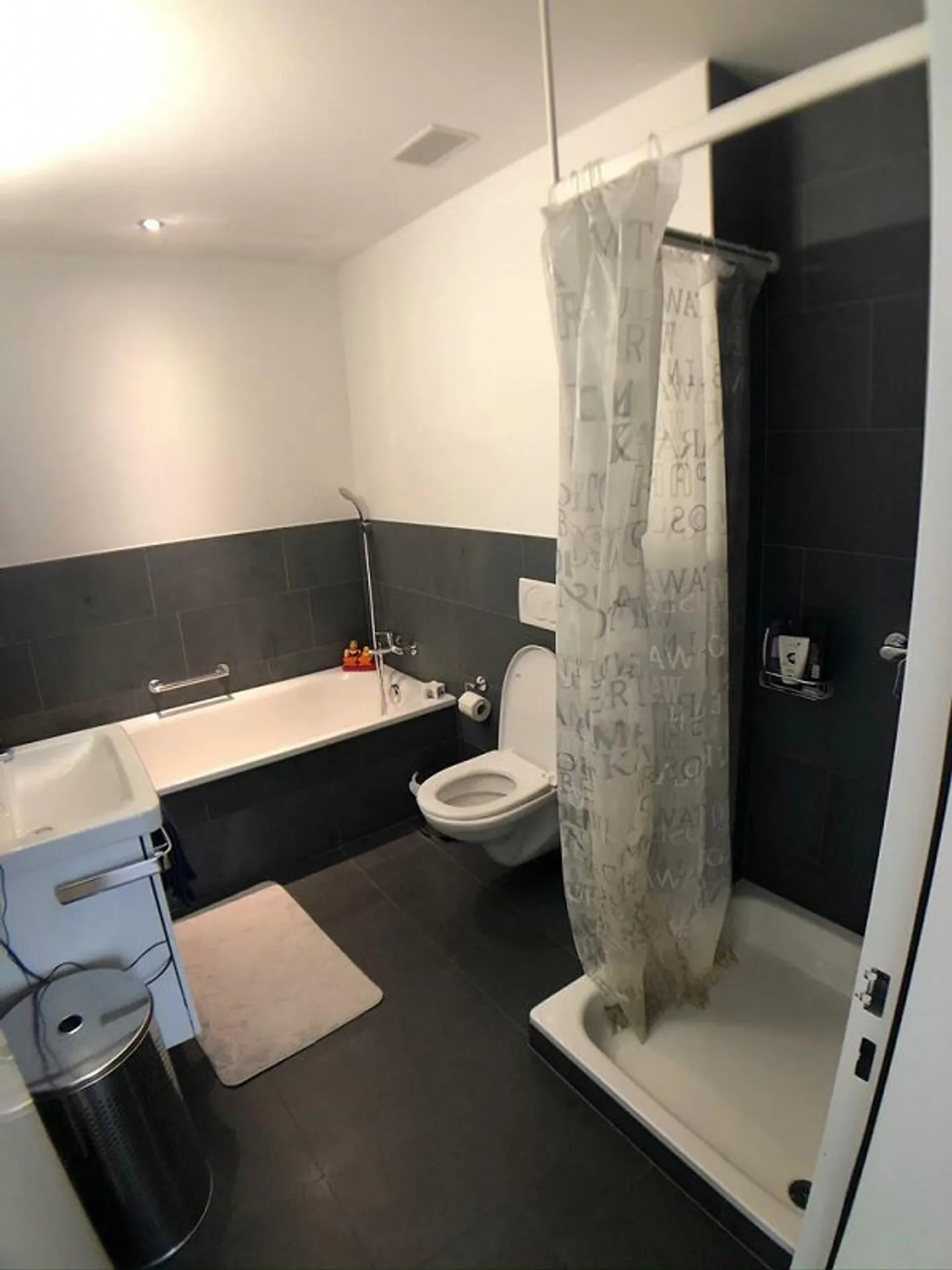 Charmante 3.5 Zimmer Wohnung - Foto 4 von 5