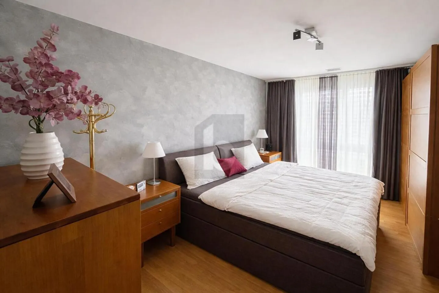 Geräumige 4.5-Zimmer-Wohnung - Foto 4 von 6