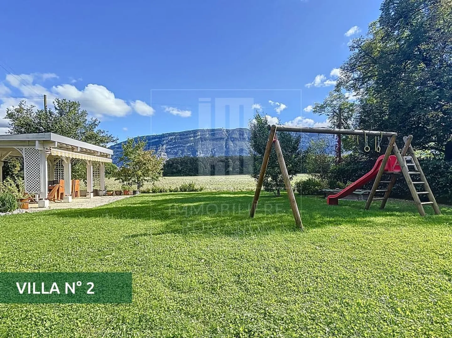 Immeuble d'habitation composé de deux villa - Photo 3 sur 6