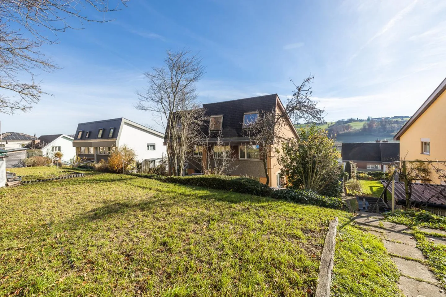 Sonnige Wohnlage am Waldrand - Foto 2 von 10