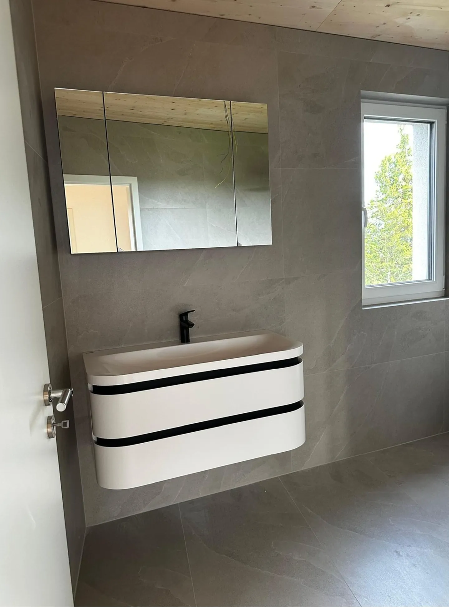 A casa nel verde eppure vicino alla città - Foto 10 di 15