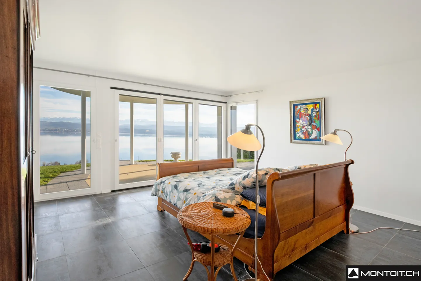 Magnifique Villa avec Vue sur le Lac - Photo 9 sur 12