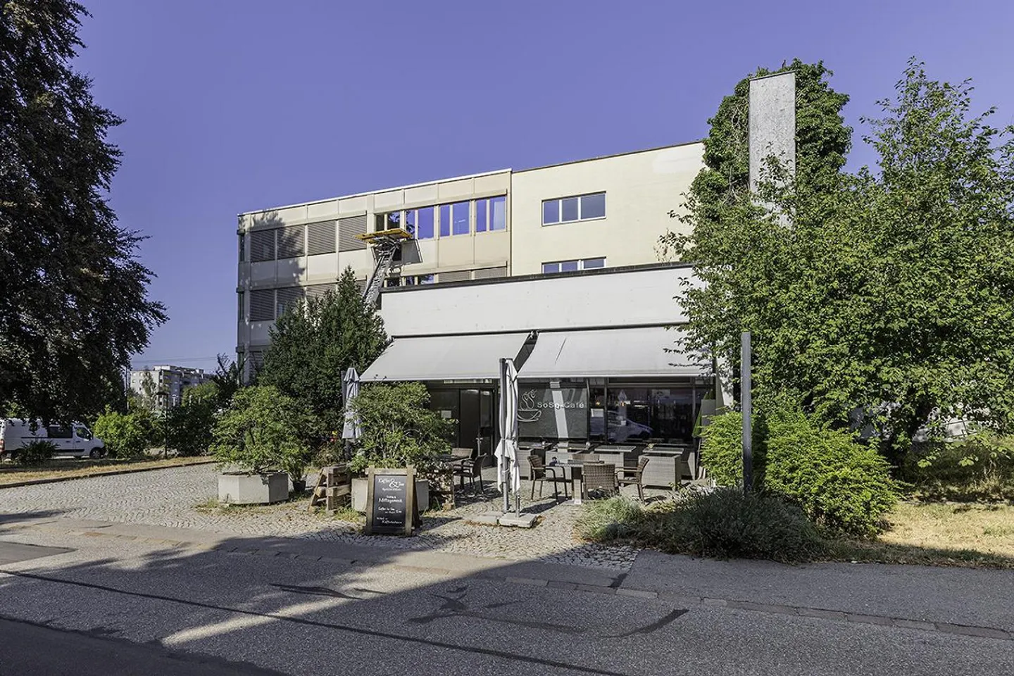 Limité - Espace de vente/Atelier à la Guyer-Zeller-Strasse 6 - Photo 1 sur 3