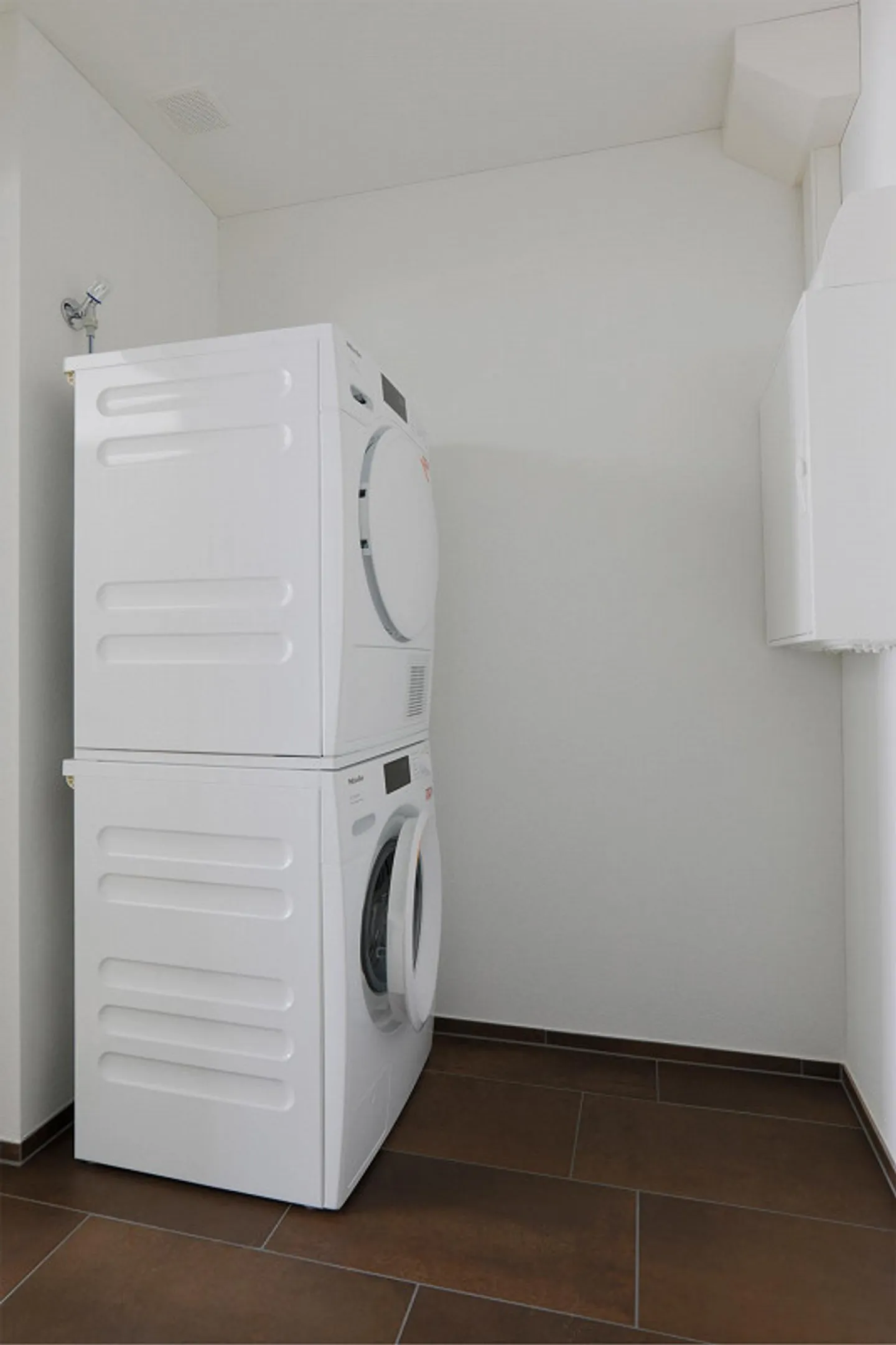 Appartement lumineux dans un emplacement calme recherché ? - Photo 9 sur 9