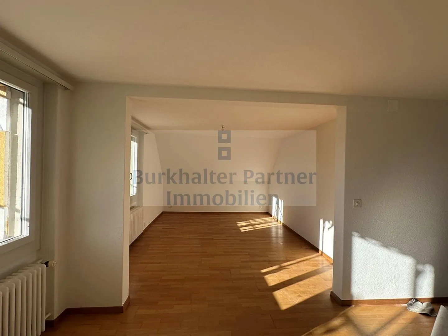 Modernes Apartment mit sonnigem Balkon - Foto 6 von 6