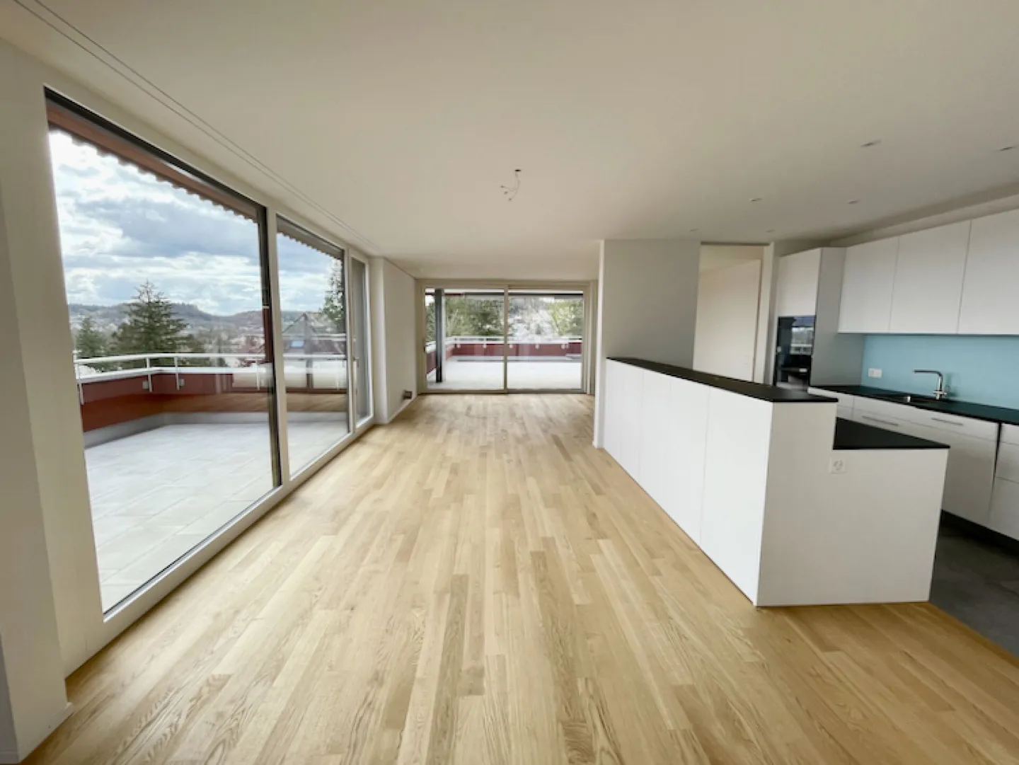 Un appartement en attique aussi unique que vous ! - Photo 1 sur 7