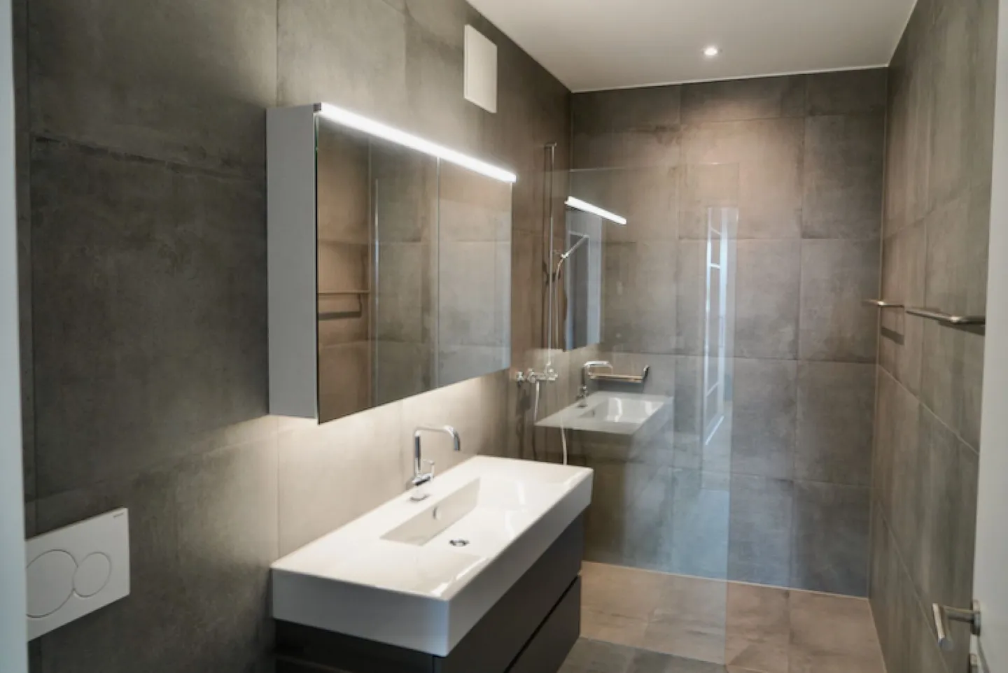 Un appartement en attique aussi unique que vous ! - Photo 4 sur 7