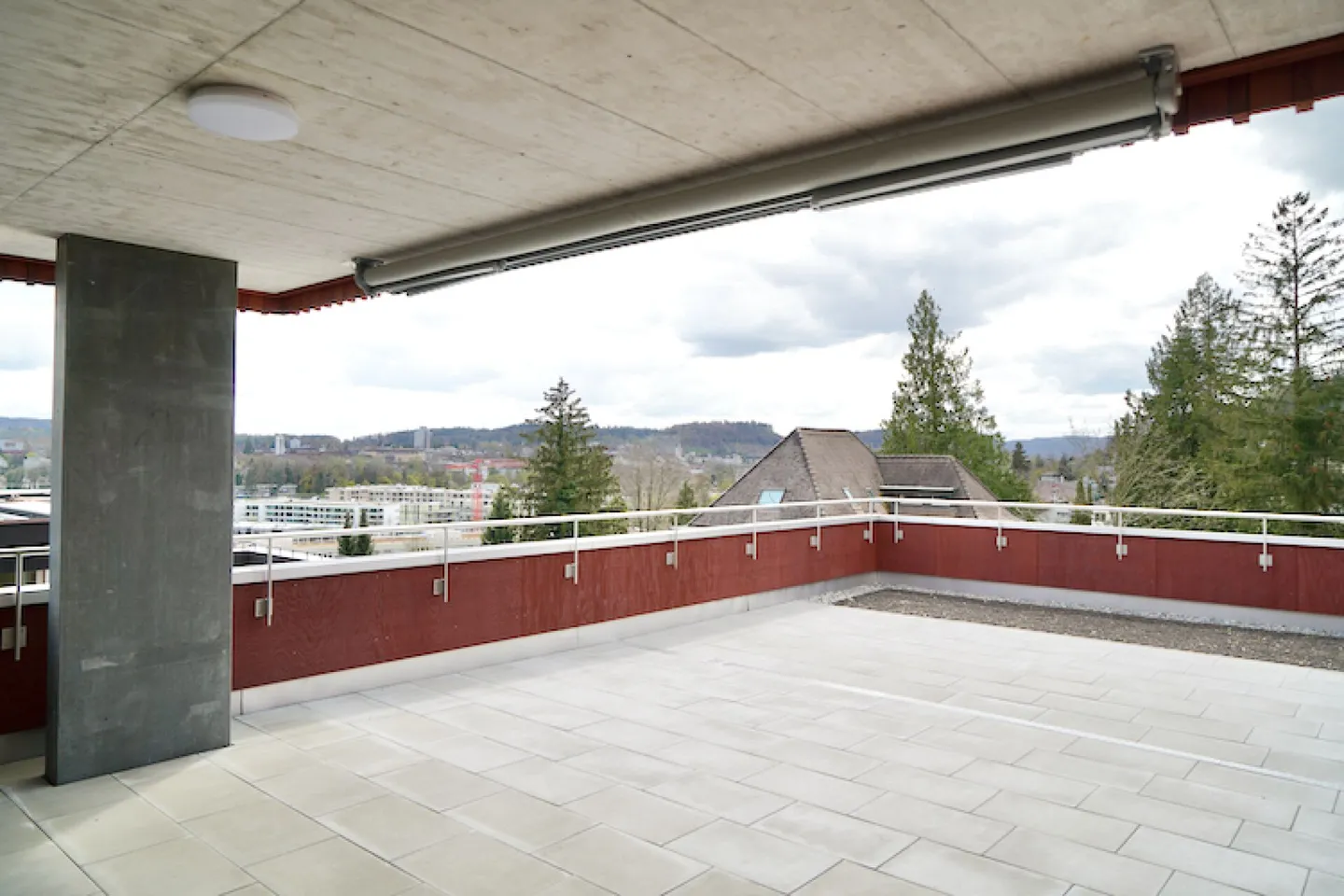 Un appartement en attique aussi unique que vous ! - Photo 6 sur 7