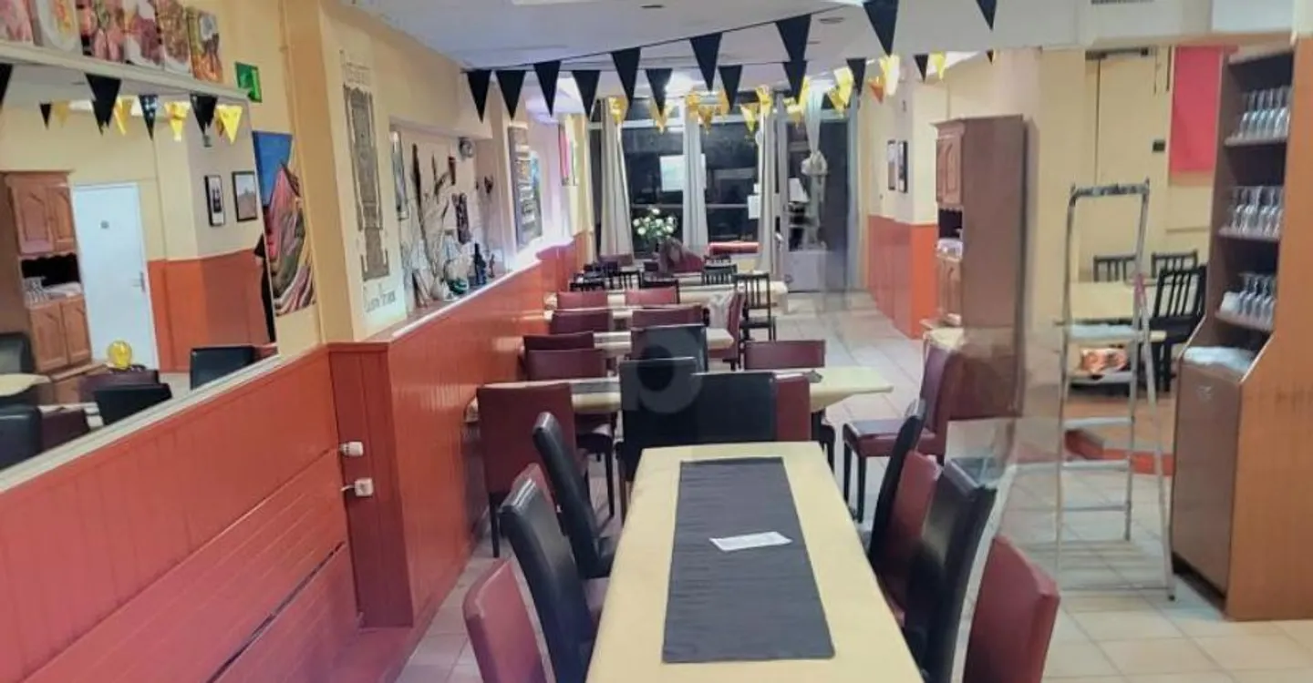 RISTORANTE IN UN QUARTIERE VIVACE - Foto 2 di 4