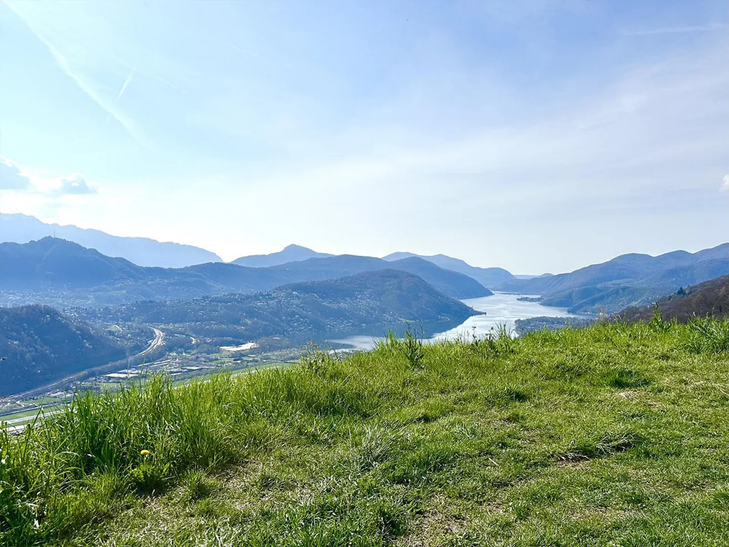 Building Plot with Lake View in Cademario – With Project - Photo 1 of 4