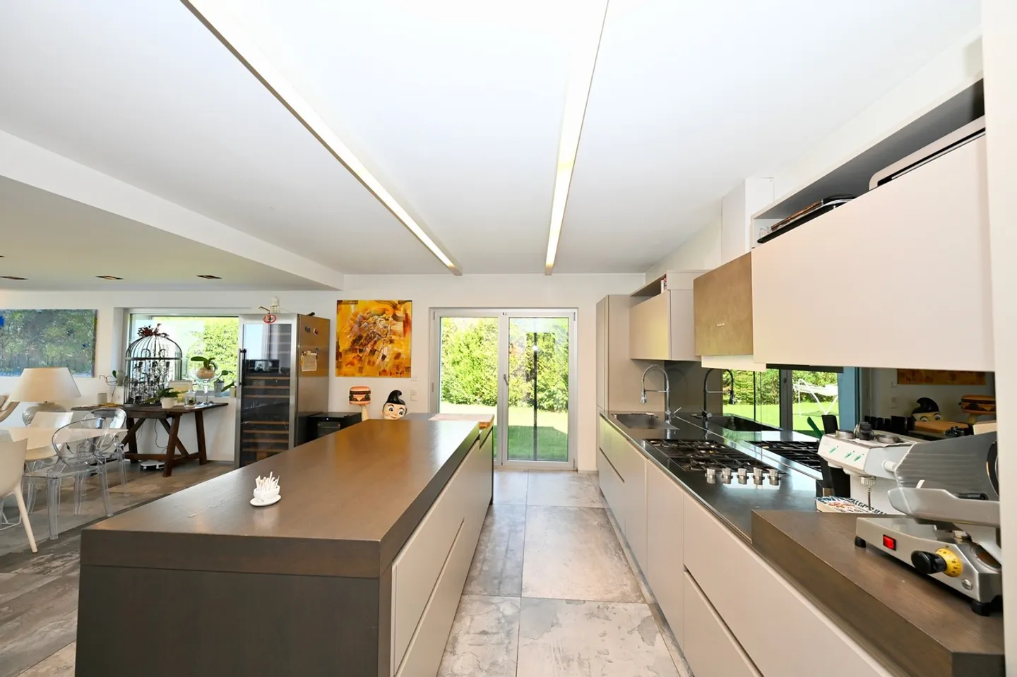 Prestigiosa villa Contemporanea con Giardino, Piscina e Vigna Privata - Foto 17 di 31