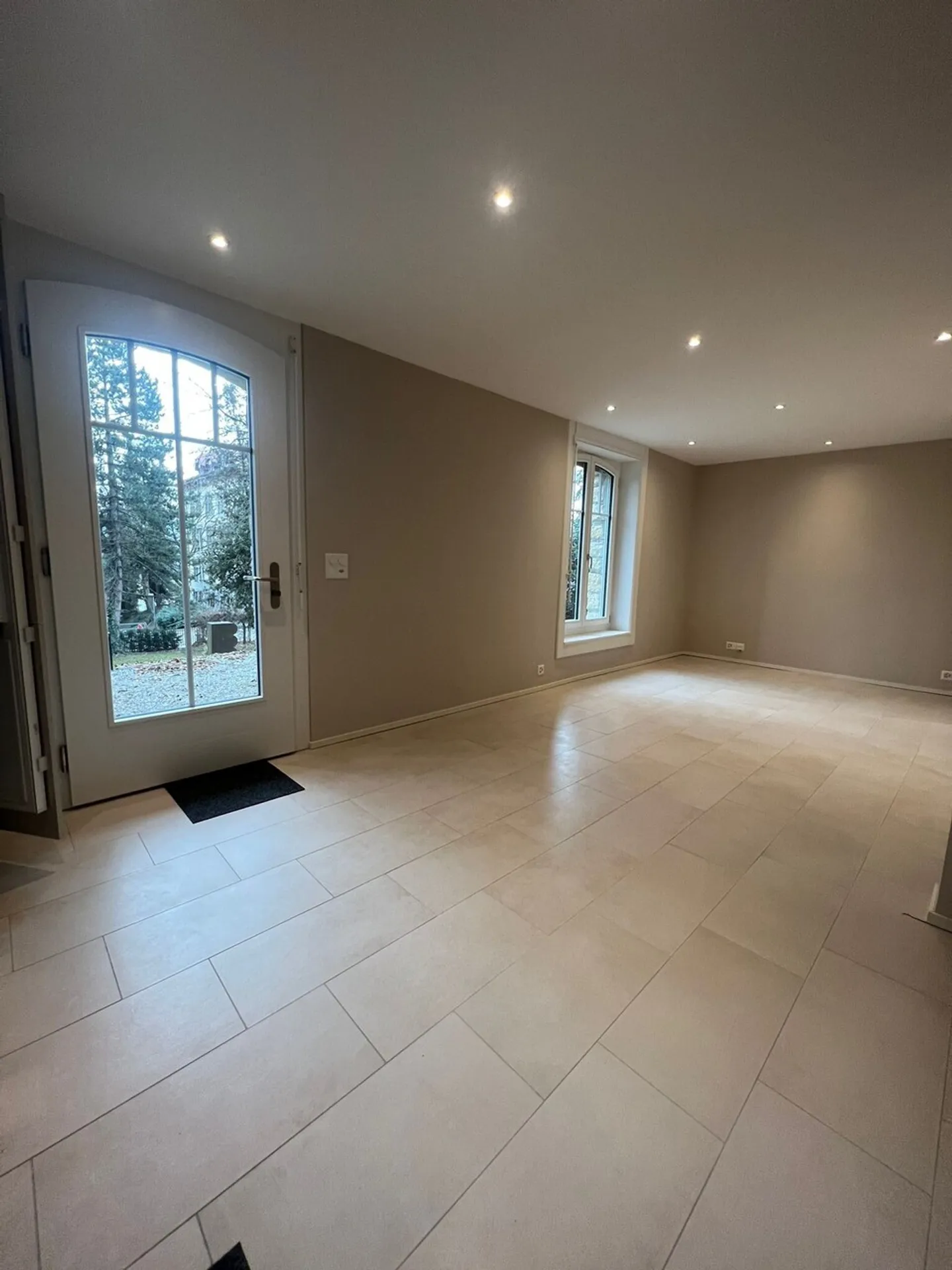 Fribourg / 3,5 Zimmer im Erdgeschoss - Foto 1 von 5