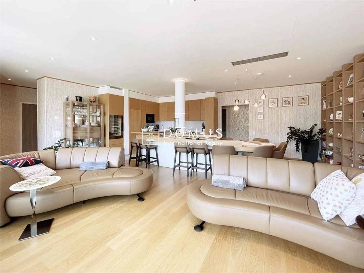 Splendide appartement avec vue sur le lac au centre-ville - Photo 2 sur 13