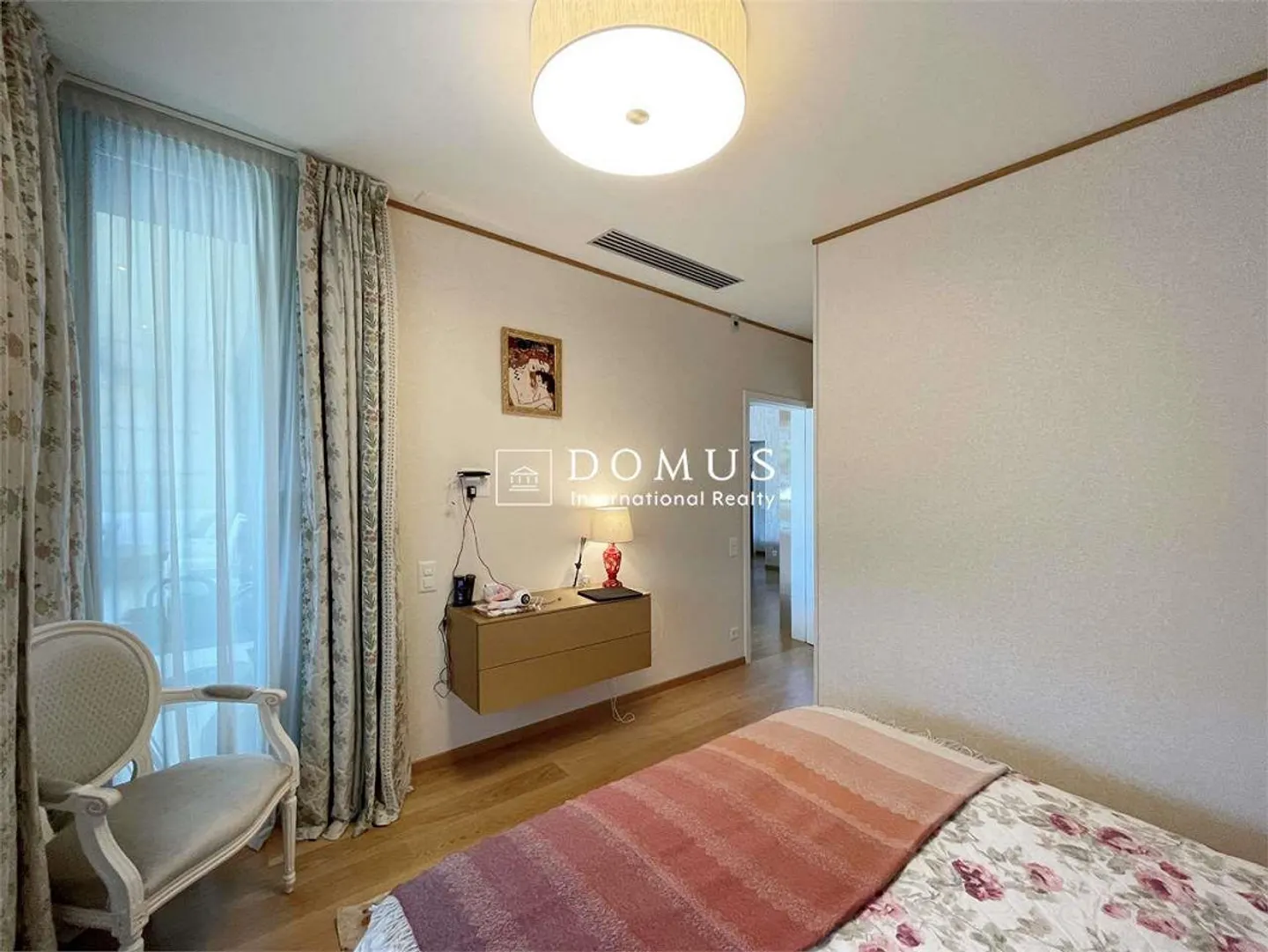 Splendide appartement avec vue sur le lac au centre-ville - Photo 12 sur 13
