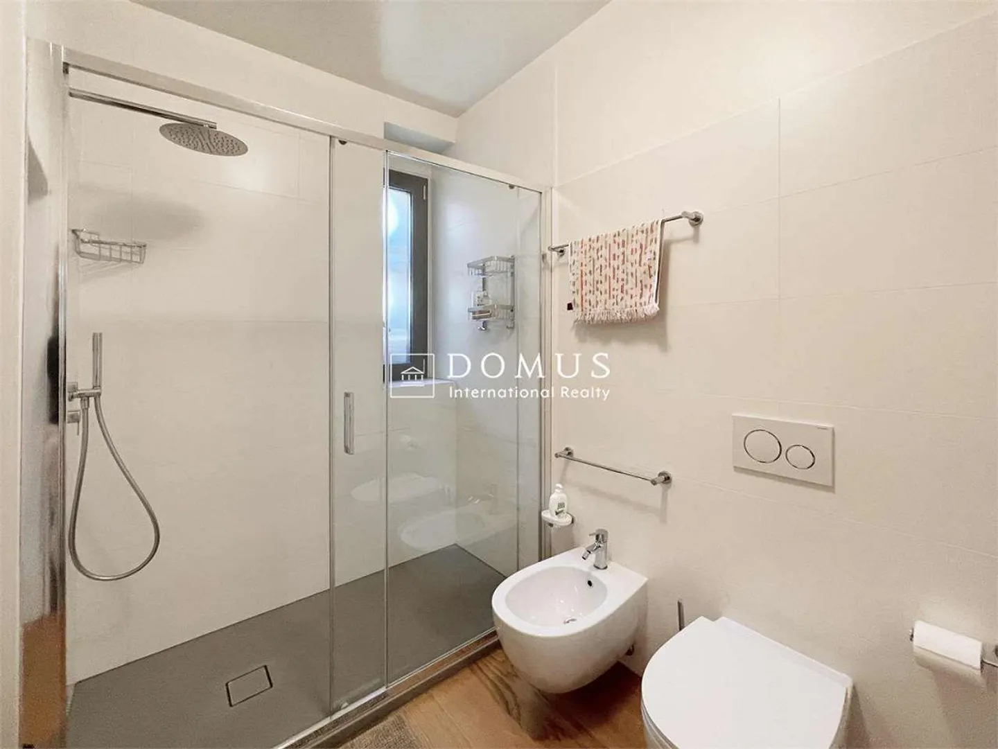 Splendide appartement avec vue sur le lac au centre-ville - Photo 13 sur 13