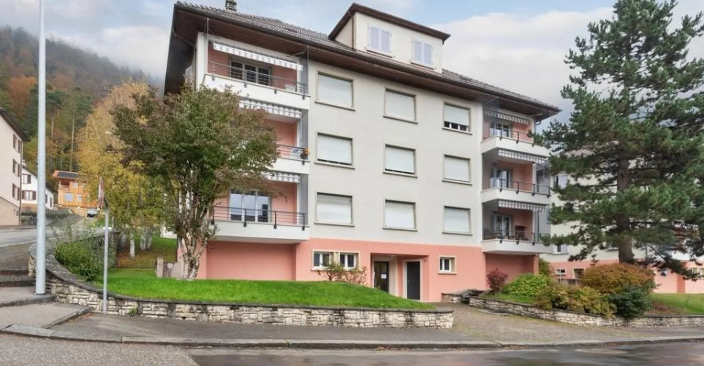 Appartement 4 pièces rénové - Photo 1 sur 7