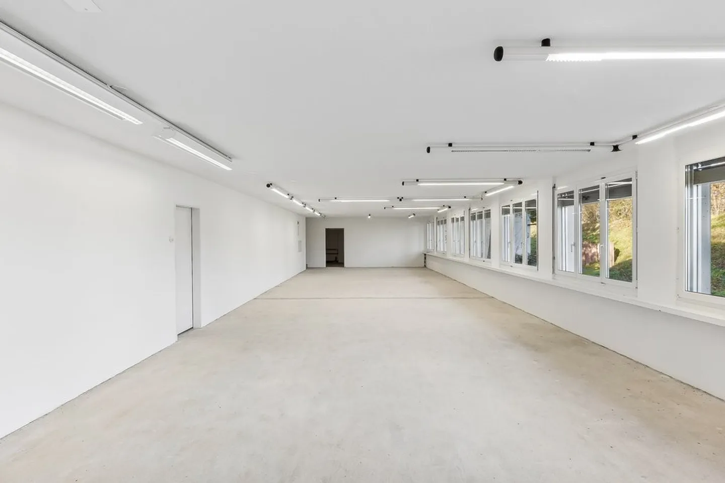 Bureau à louer - Photo 2 sur 7