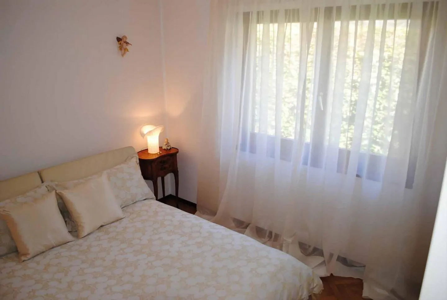 DUPLEX ATTIC 5.5 ROOMS WITH POOL IN COMANO - Photo 10 of 13