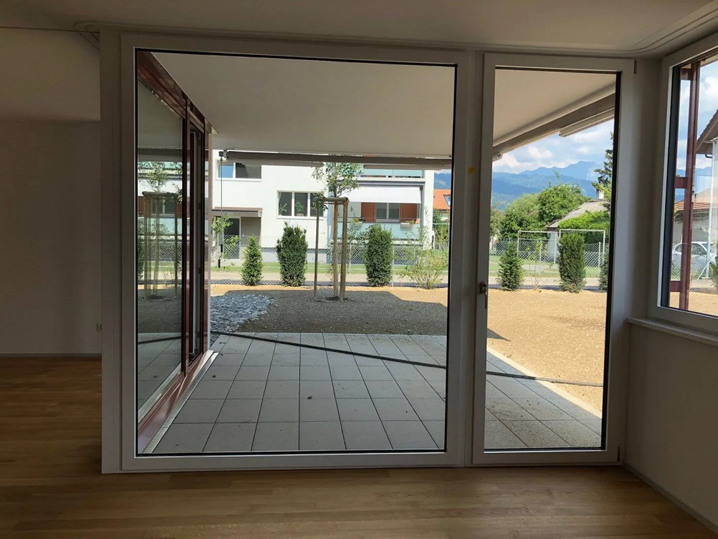 Beautiful 4.5 room apartment on the ground floor! - Photo 8 of 10